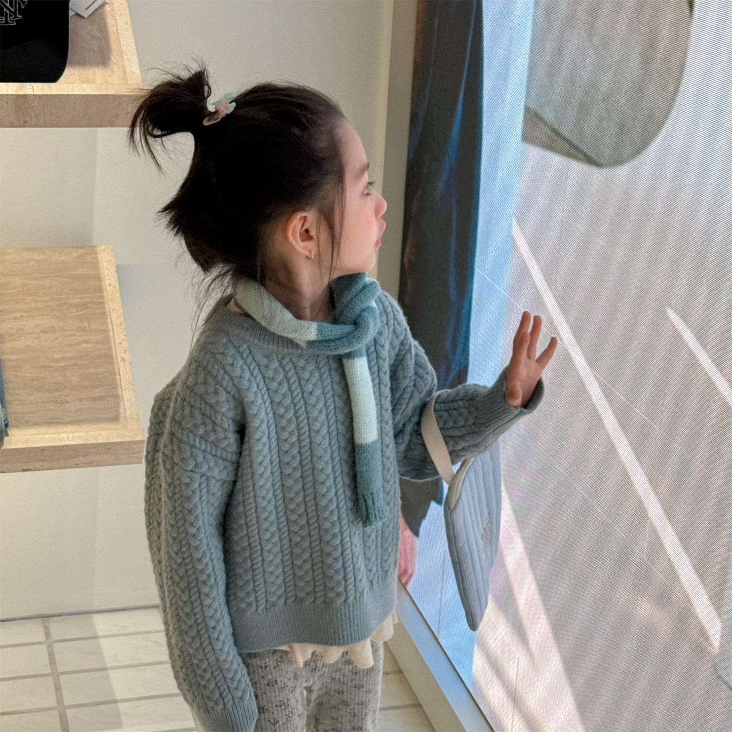 ケーブル編みクルーネックセーター【mh0010906】