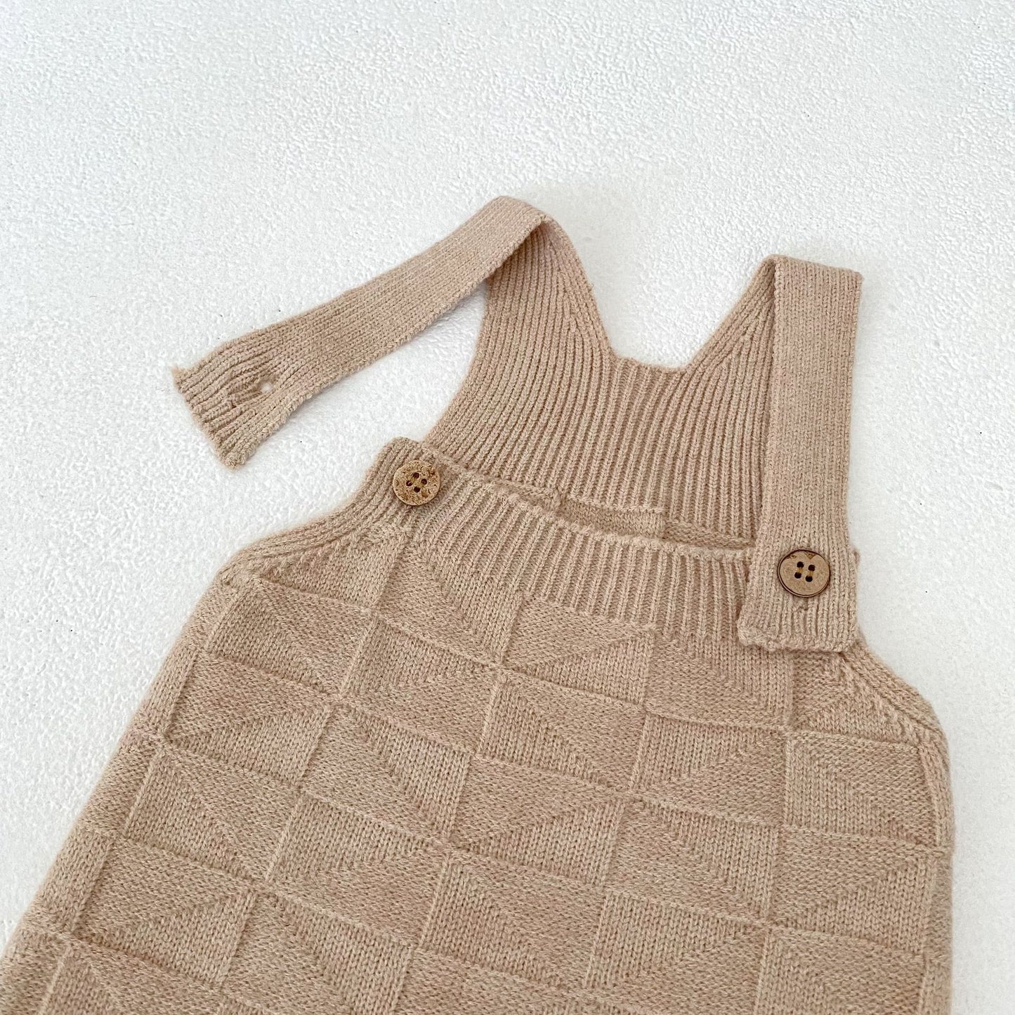 -柄編みニットサロペットロンパース【mh0010847】 - mamahalo shop - サロペットパンツ・サスペンダーパンツ -  べビー服 - 子供服 - 男の子 - 女の子