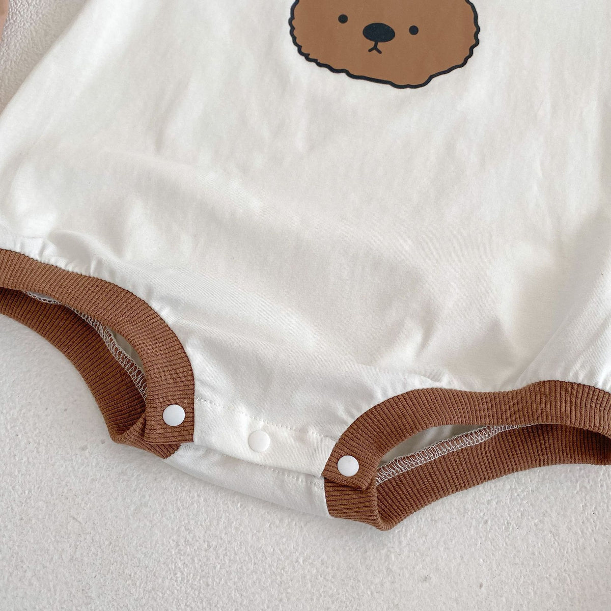 Baby Bear Print Bicolor Piping Short Sleeve Romper [mh0001860]