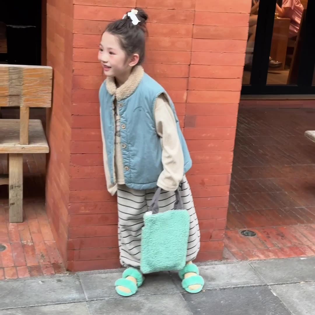 -ボア襟コーデュロイキルティングベスト刺繍入りアウター【mh0010915】 - mamahalo shop - ベスト -  べビー服 - 子供服 - 男の子 - 女の子