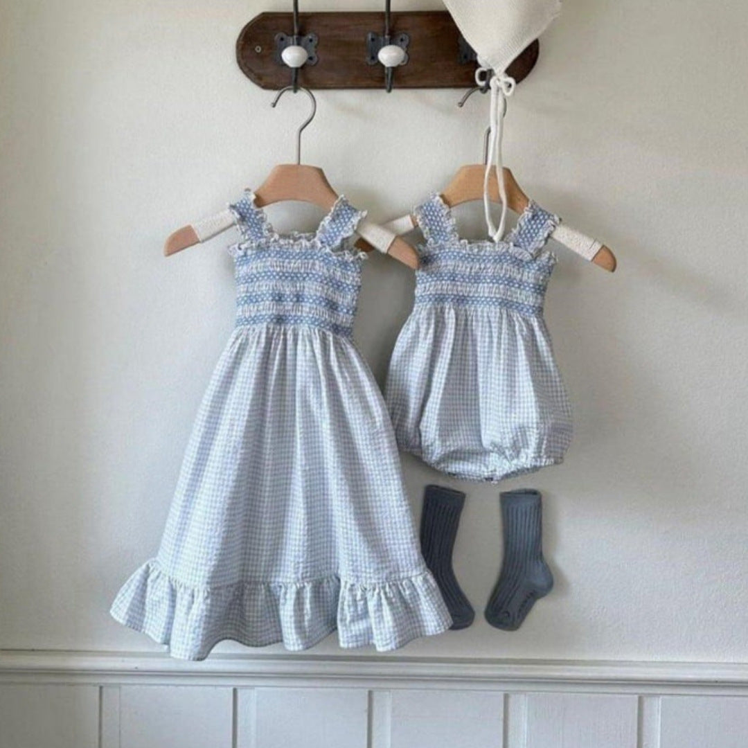 Smocked Ruffle Hem Dress ノースリーブワンピース【mh0013208】