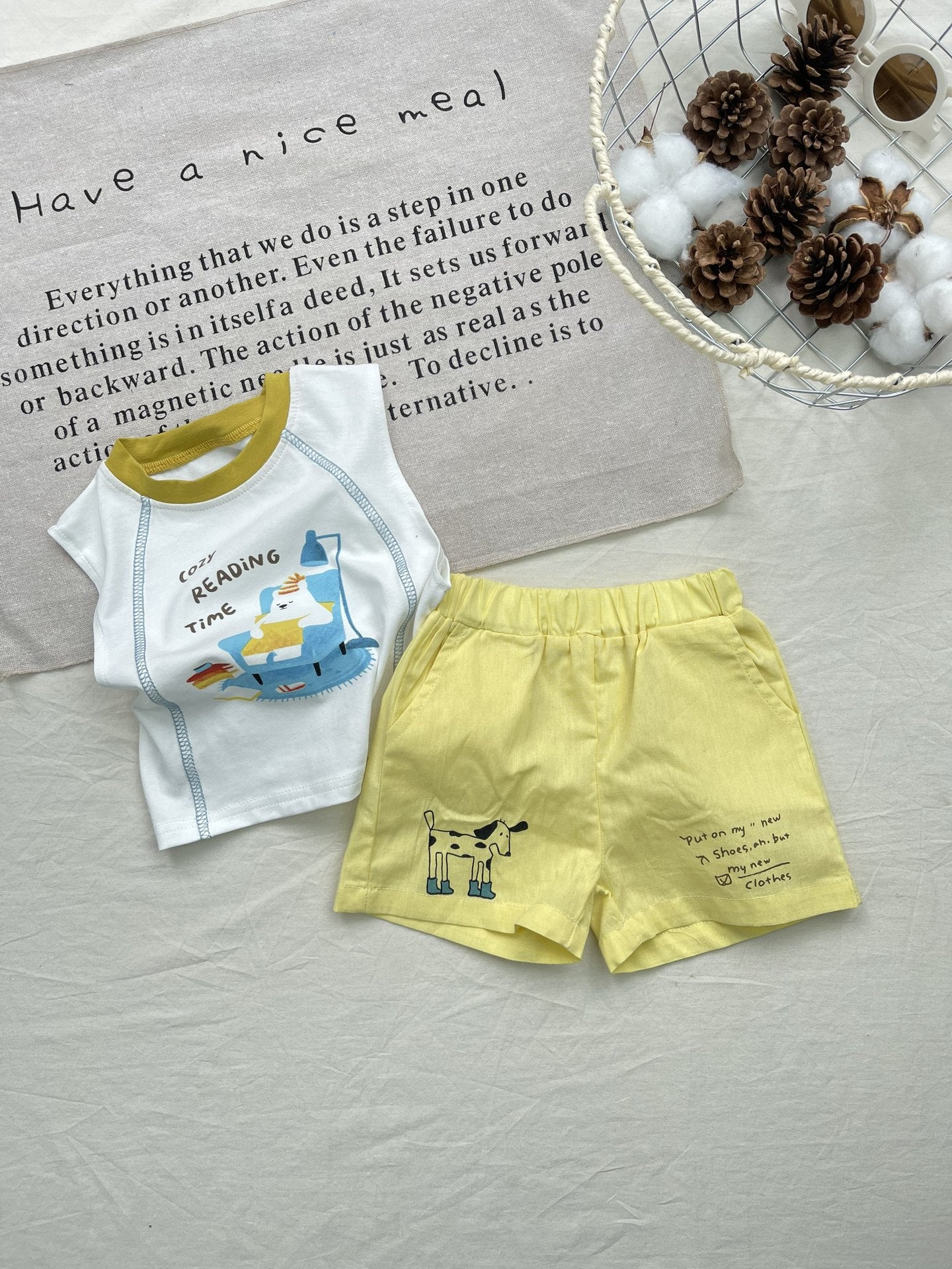 Cartoon Bear Printed Sleeveless Tank Top & Shorts Set [mh0013279]