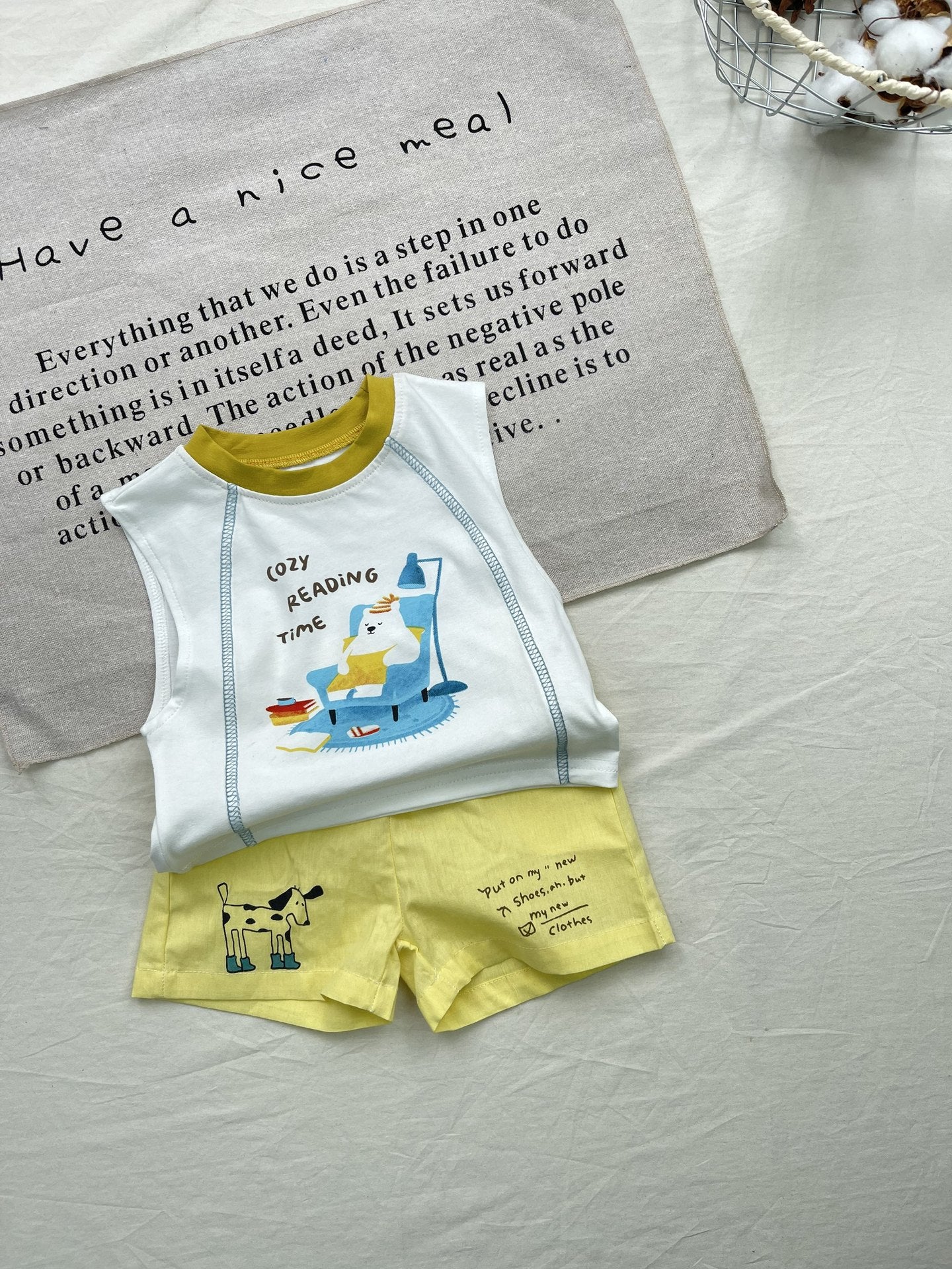 Cartoon Bear Printed Sleeveless Tank Top & Shorts Set [mh0013279]