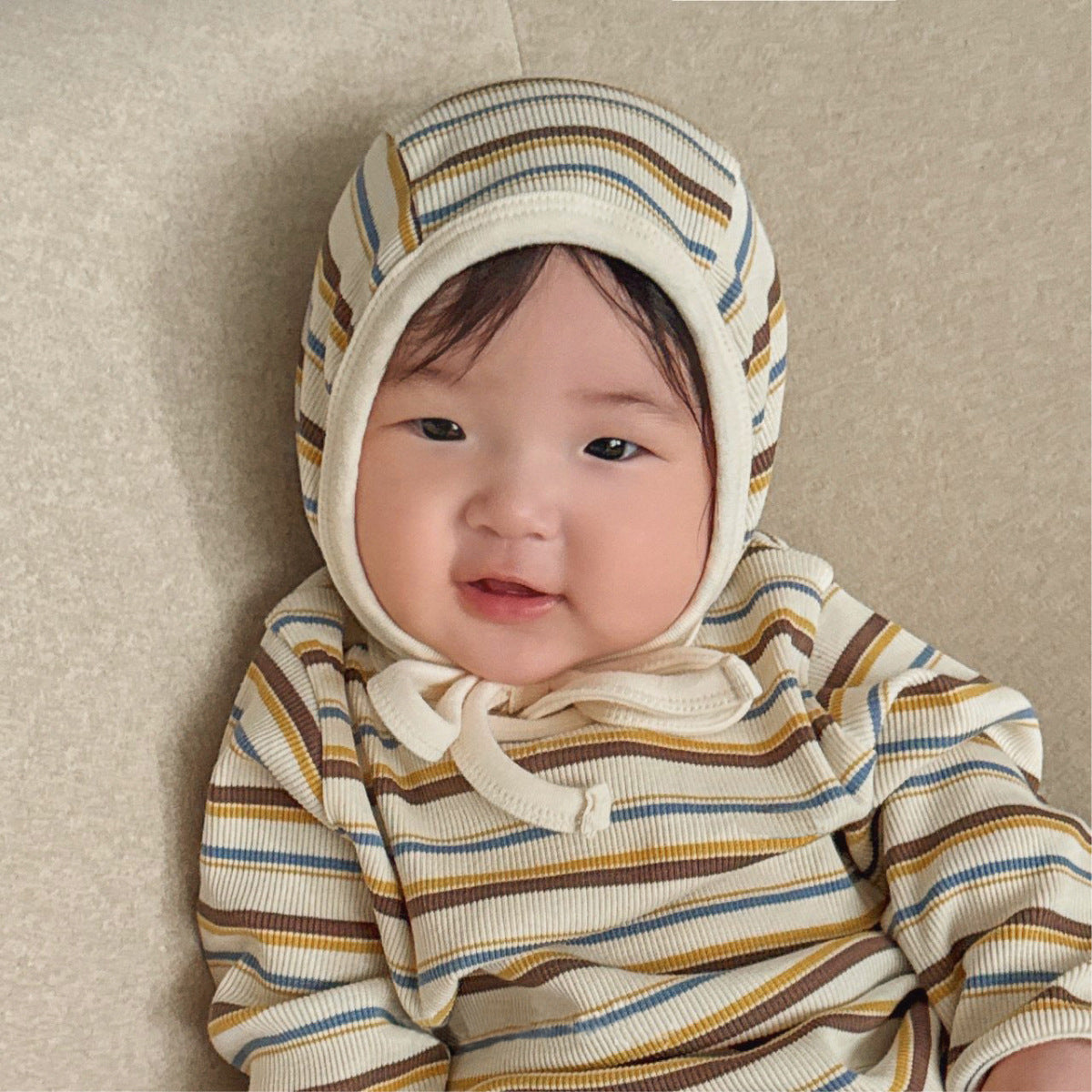 -カラフルボーダーロンパース ボンネット付き リブ編み コットンカバーオール 2点セット【mh0010891】 - mamahalo shop - 長袖ロンパース -  べビー服 - 子供服 - 男の子 - 女の子