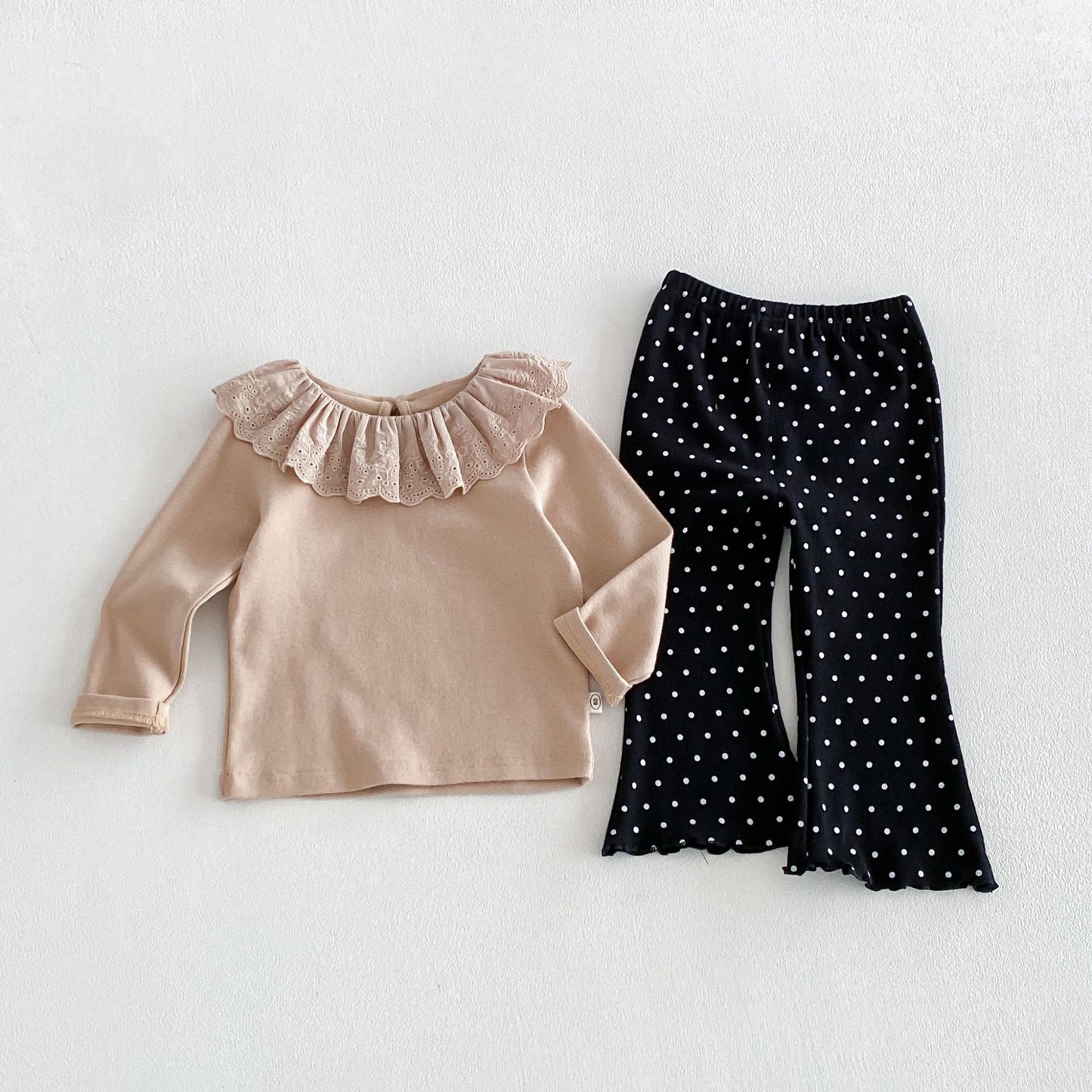 Camiseta de manga larga con cuello y dobladillo de volantes para niñas y pantalón acampanado【mh0014029】