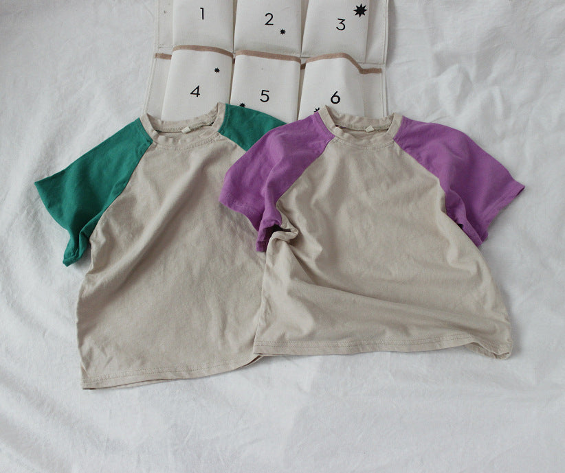 Camiseta infantil bicolor de manga corta raglán