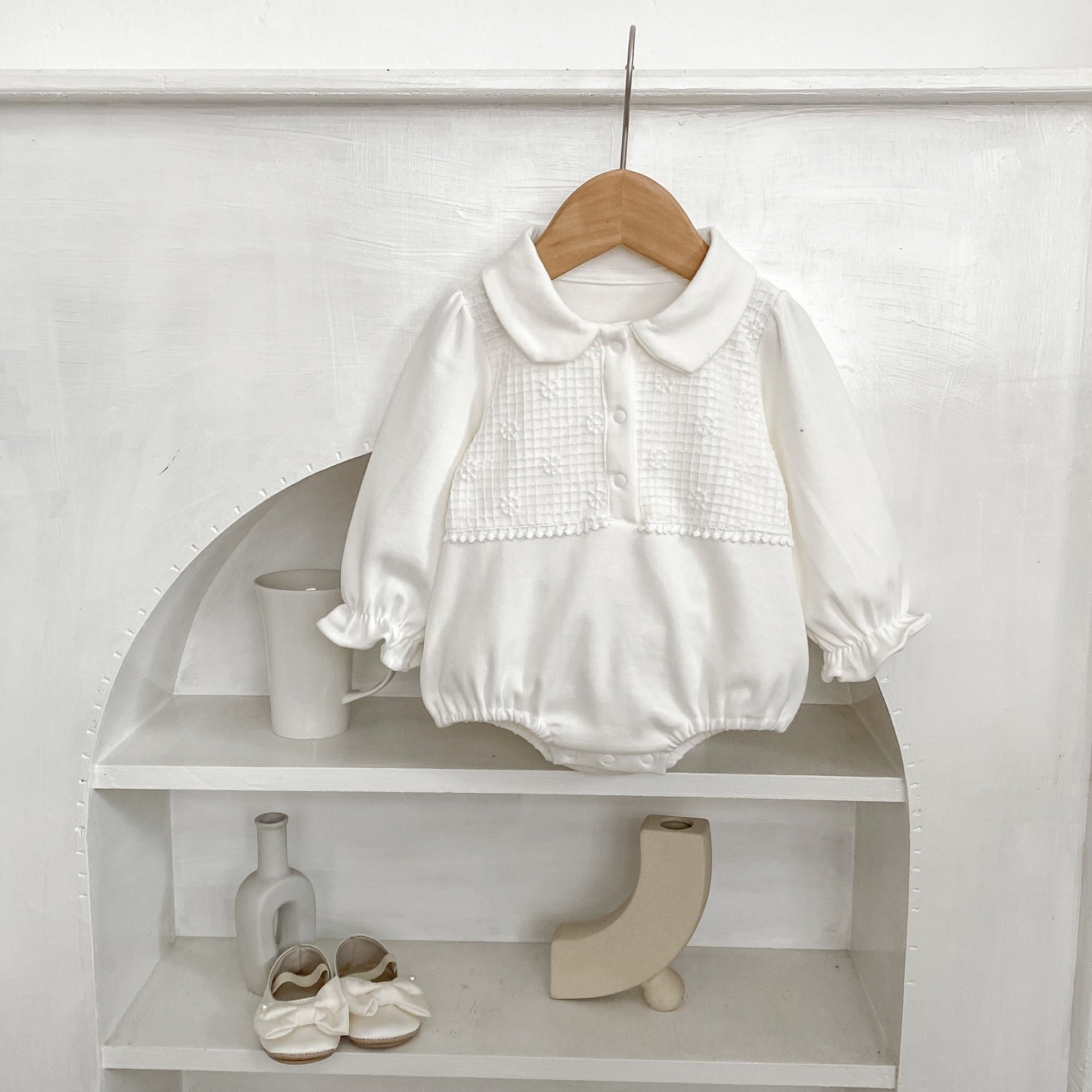 -刺繍切り替え襟付き長袖ロンパース【mh0010851】 - mamahalo shop - 長袖ロンパース -  べビー服 - 子供服 - 男の子 - 女の子