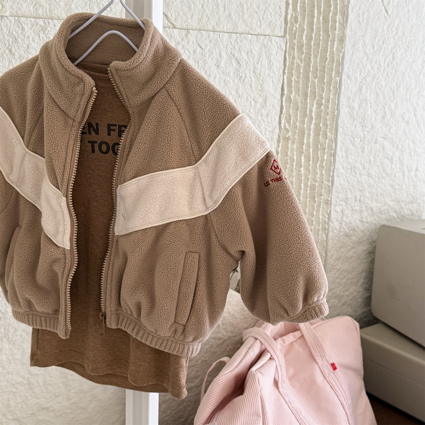 -バイカラージップアップフリースジャケットブルゾン裏起毛防寒アウター【mh0010912】 - mamahalo shop - ショートコート・ジャケット・ジャンパー -  べビー服 - 子供服 - 男の子 - 女の子