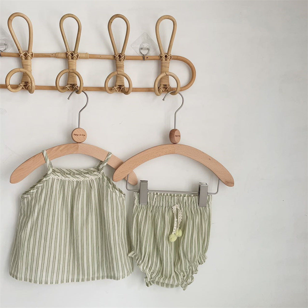 Conjunto de camisola y short de bebé con rayas, encaje y volantes [mh0001840]
