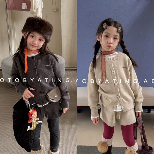 キッズ 刺繍ロゴ ラウンドネック ニットカーディガン ショートパンツ セット【mh0014558】