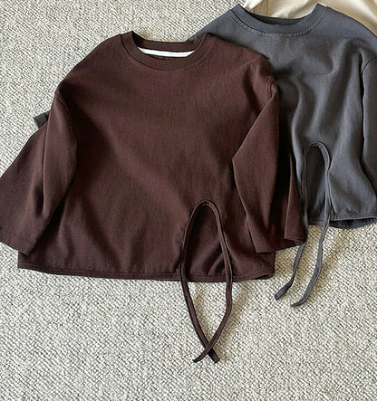 キッズ用長袖Tシャツ 裾ドローストリング付き ルーズクルーネック（ダークブラウン）