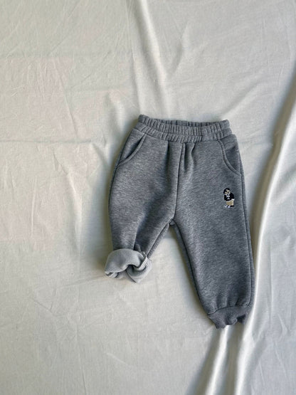 Conjunto de sudadera de manga larga con estampado de logotipo universitario y pantalón largo con forro polar para bebés y niños [mh0014641]