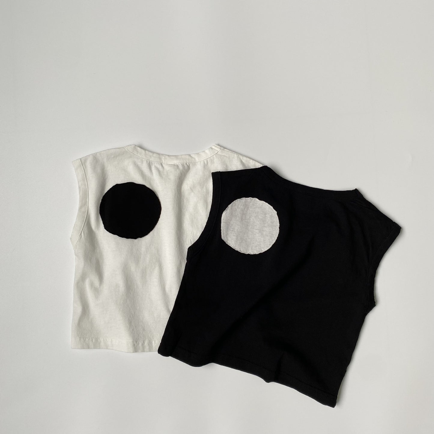 Geometric Back Patch Tank Top まるパッチ ノースリーブトップス【mh0013637】