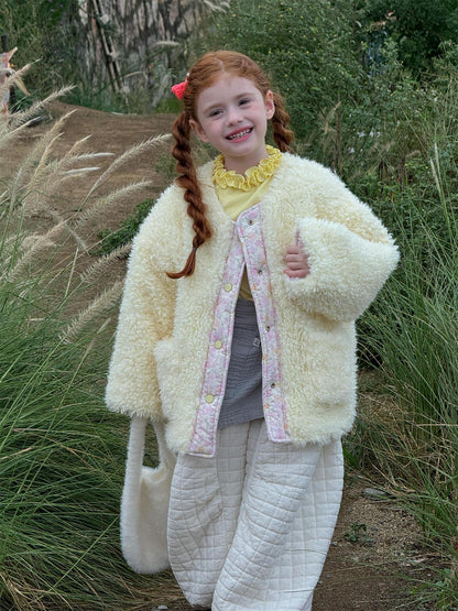 Fluffy reversible boa jacket with floral print and padded lining [mh0011743]