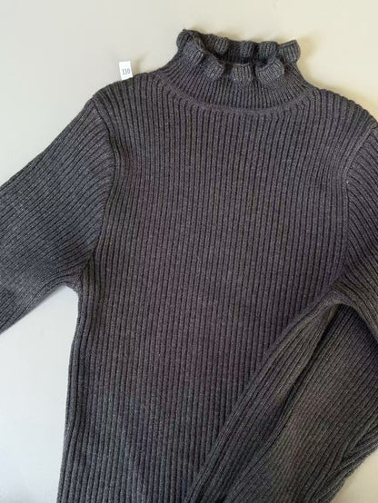 Long-sleeved mock neck cut-and-sew sweater with a ruffled high neck and bottle neck. Basic sweater [mh0011897]