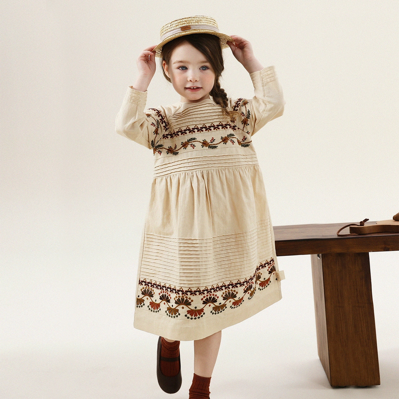 -長袖ワンピース 麻混素材 刺繍 ボヘミアン ギャザー フレア 森ガール【mh0011303】 - mamahalo shop - 長袖ワンピース -  べビー服 - 子供服 - 男の子 - 女の子