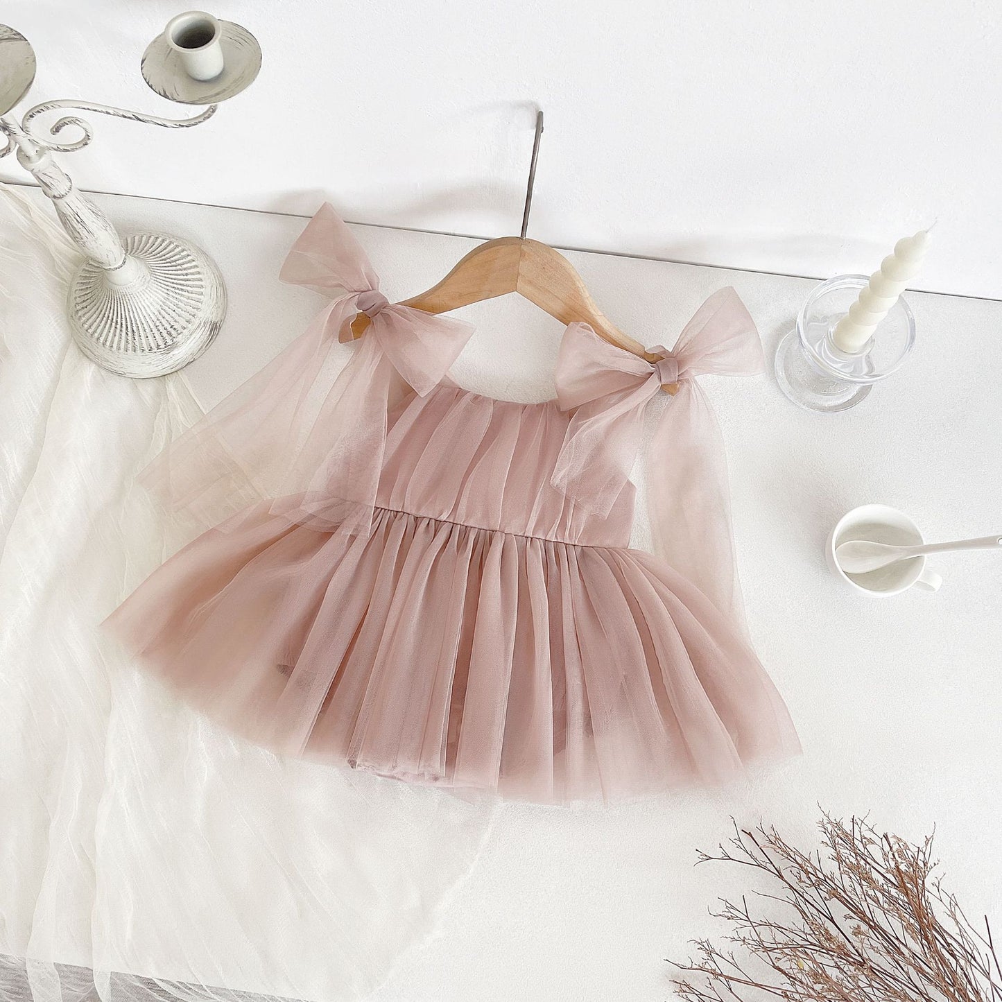 -ベビーロンパース チュチュチュール リボン スカートボディスーツ ドレスロンパース パーティ お出かけ【mh0004466】 - mamahalo shop - ノースリーブロンパース -  べビー服 - 子供服 - 男の子 - 女の子