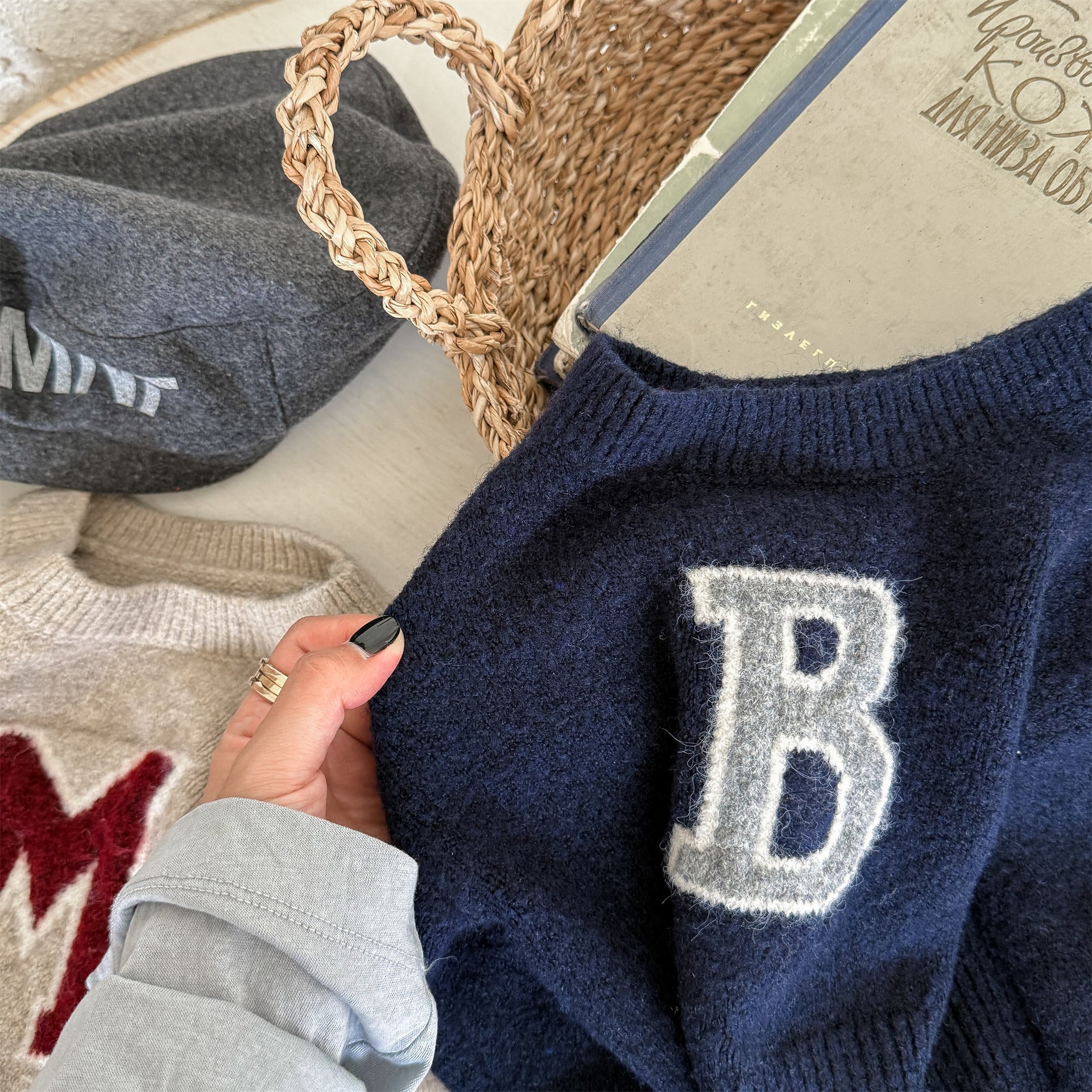 -ビッグワッペンニットセータープルオーバー【mh0010813】 - mamahalo shop - ニット・セーター -  べビー服 - 子供服 - 男の子 - 女の子