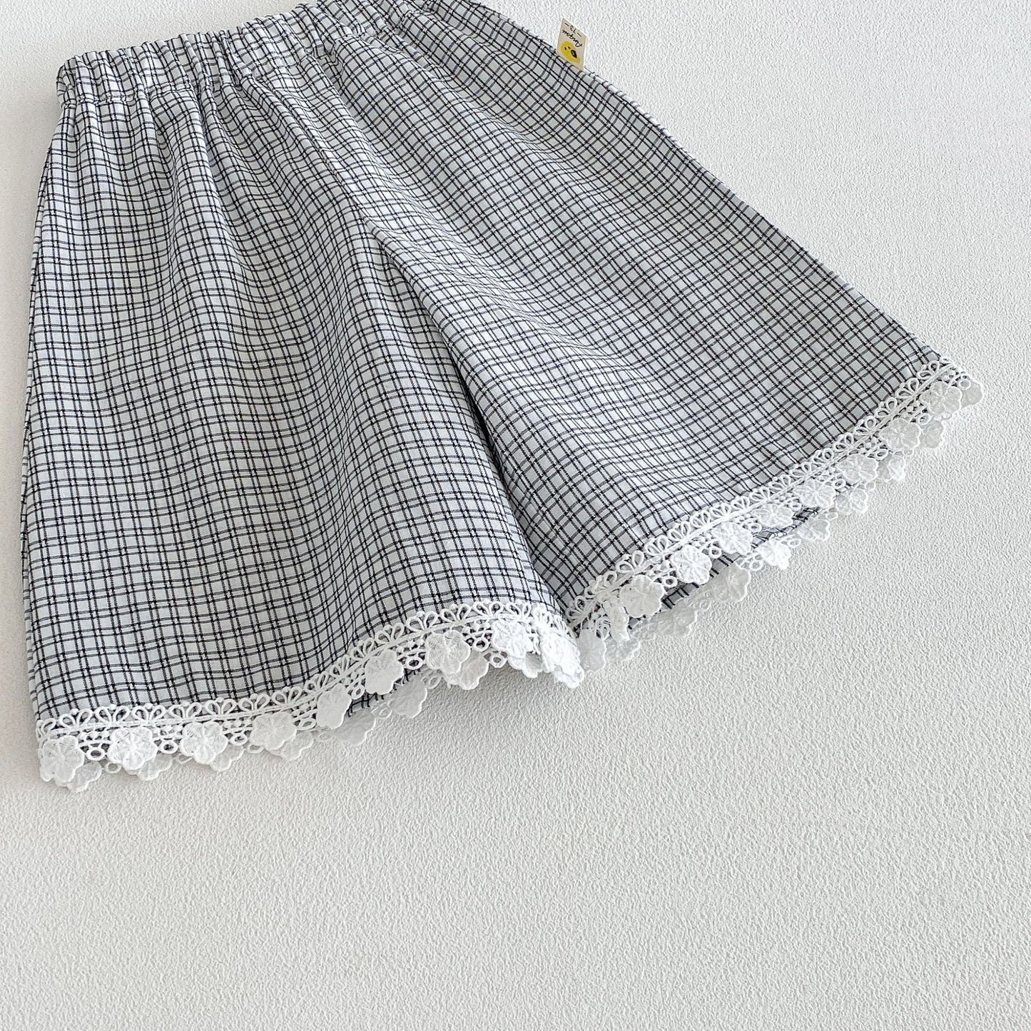 Plaid Halter Neck Top & Lace Trim Shorts Set, Lace Sleeveless Tunic & Gaucho Pants [mh0013422]