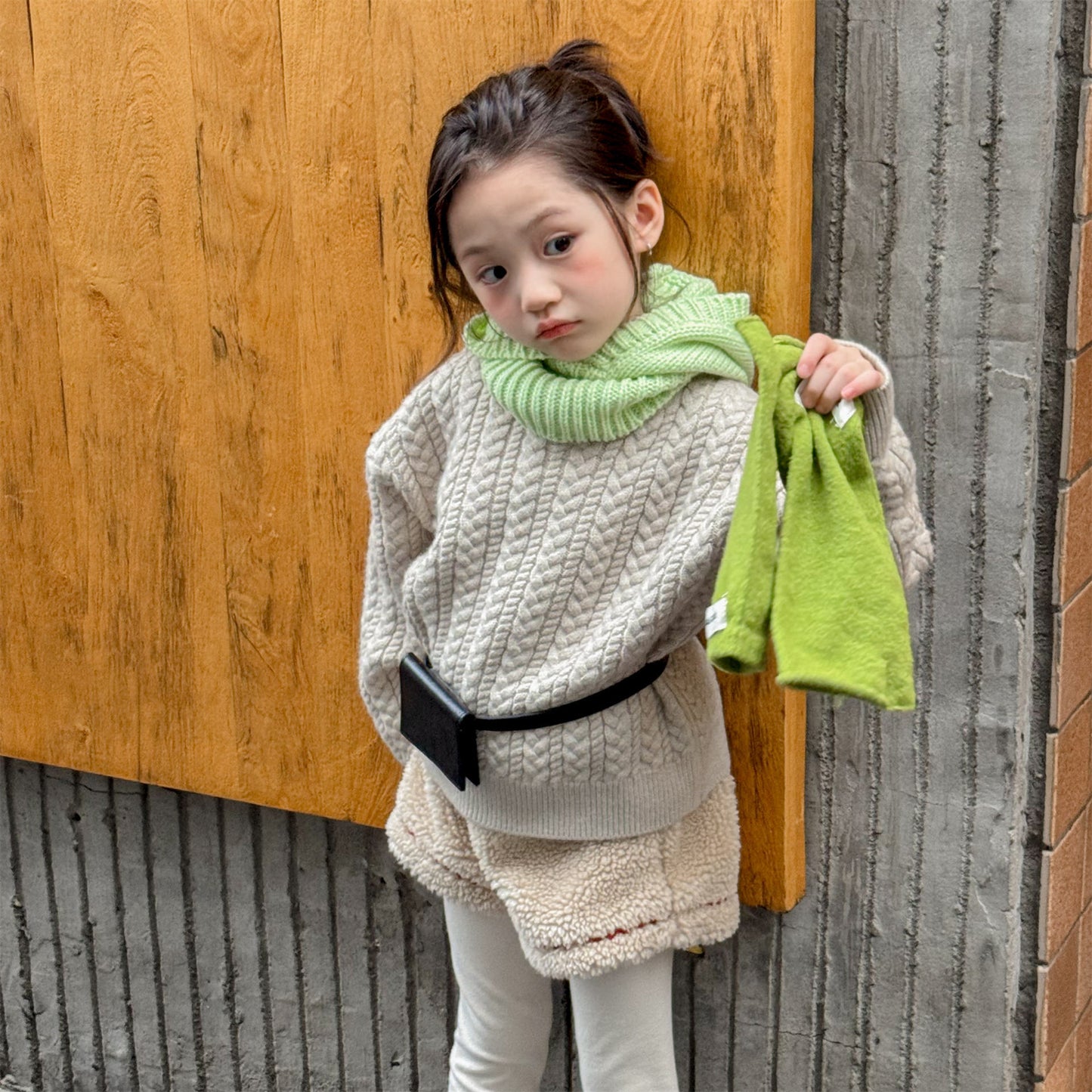 ケーブル編みクルーネックセーター【mh0010906】