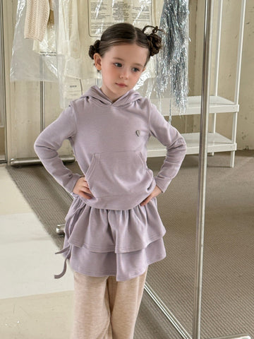 Conjunto de sudadera con capucha de rayas, manga larga y volantes, con minifalda para niños [mh0014080]