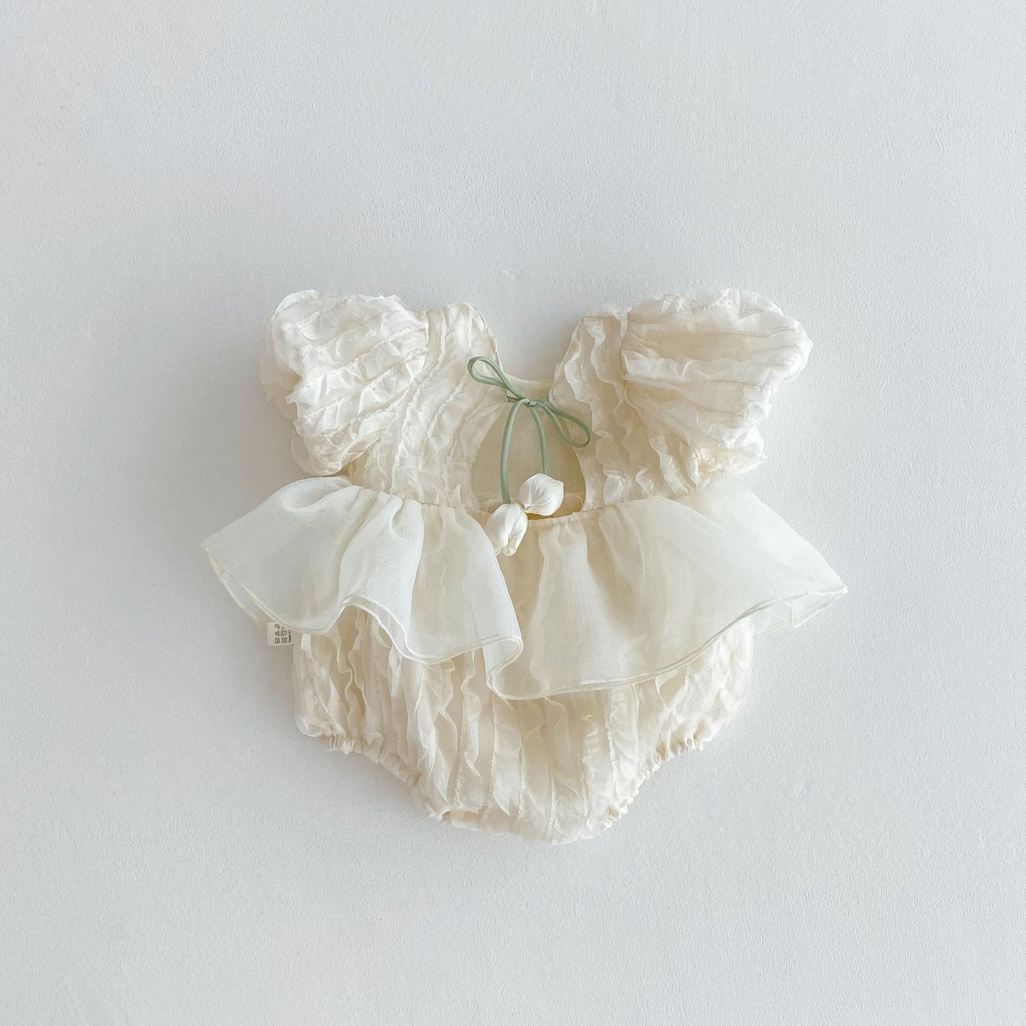 -ベビーロンパース 半袖ペプラムボディスーツ レース チューリップ ドレスロンパース 2カラー【mh0005624】 - mamahalo shop - 半袖ロンパース -  べビー服 - 子供服 - 男の子 - 女の子