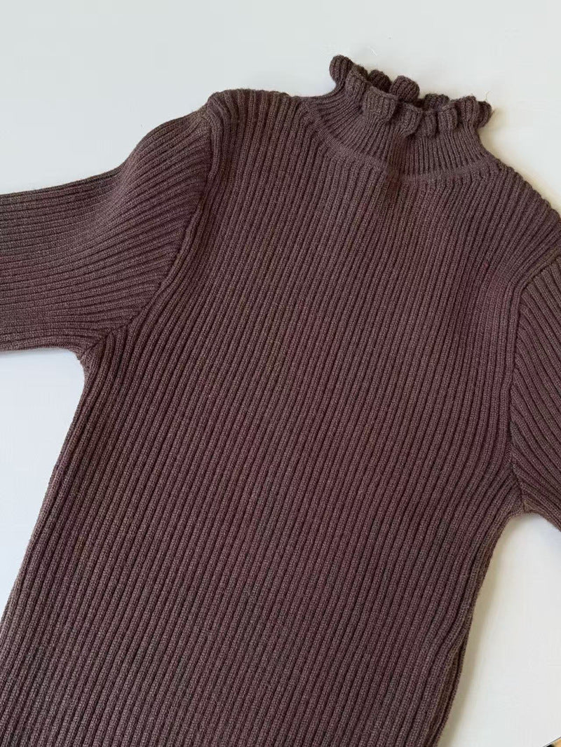 Long-sleeved mock neck cut-and-sew sweater with a ruffled high neck and bottle neck. Basic sweater [mh0011897]