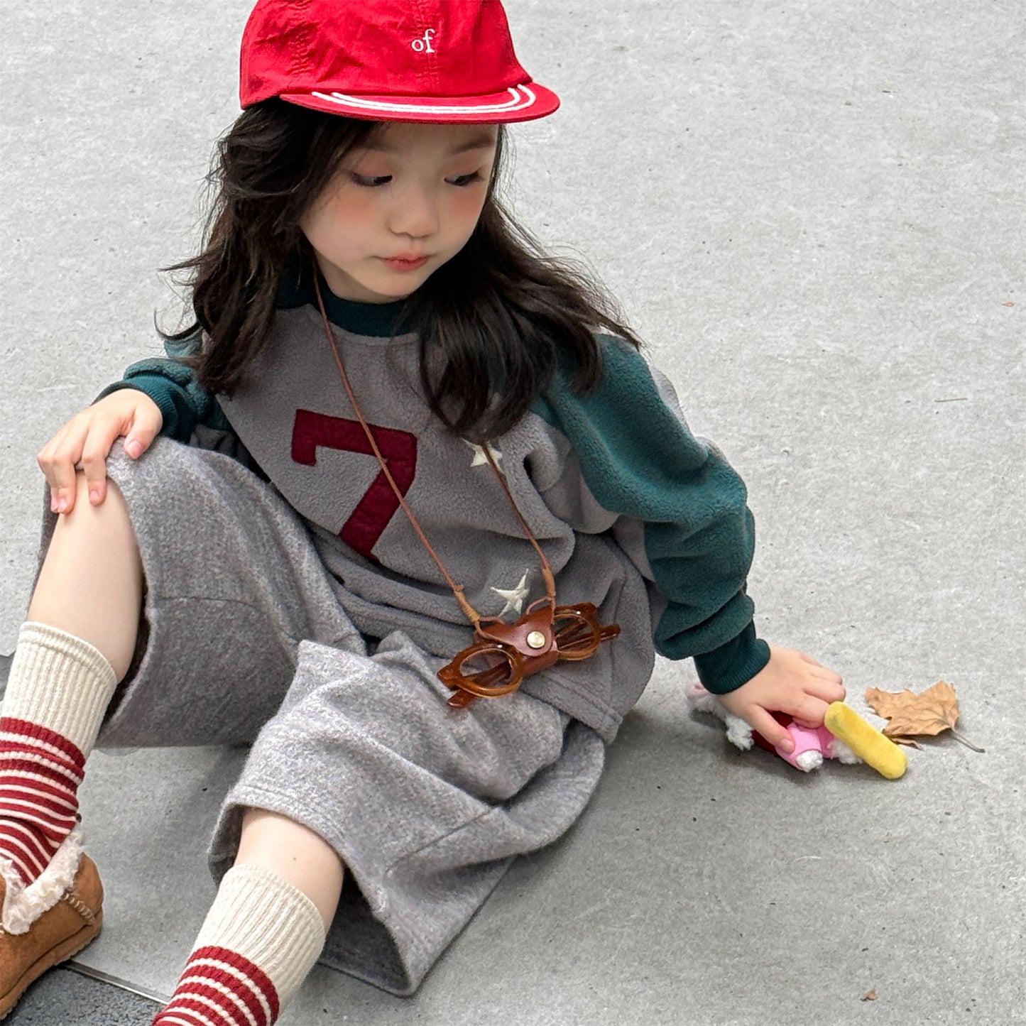 -ナンバーワッペン星柄フリーストレーナー【mh0010909】 - mamahalo shop - トレーナー・フーディ -  べビー服 - 子供服 - 男の子 - 女の子