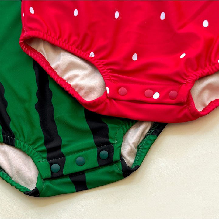 Watermelon Strawberry Fruit Motif One-Piece Swimsuit With Hat スイカ いちご ベビー ワンピース水着【mh0013377】