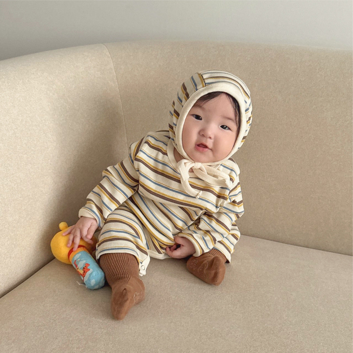 -カラフルボーダーロンパース ボンネット付き リブ編み コットンカバーオール 2点セット【mh0010891】 - mamahalo shop - 長袖ロンパース -  べビー服 - 子供服 - 男の子 - 女の子