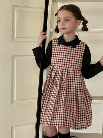 Vestido sin mangas con pliegues y estampado de cuadros para niñas
