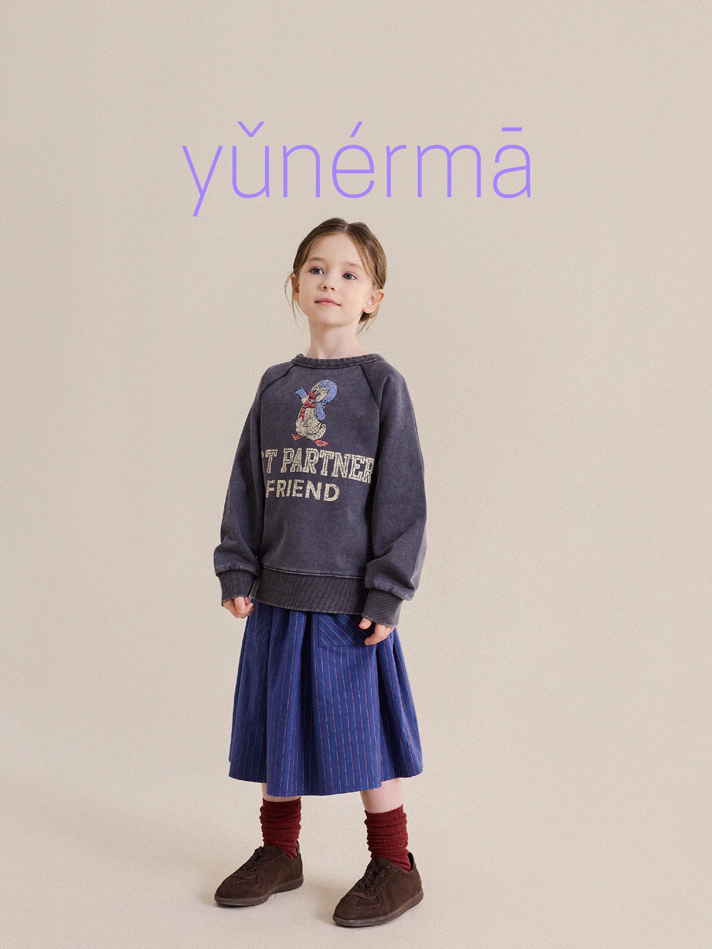 Kids' and Juniors' Character Print Long-Sleeve Sweatshirt [mh0013970]