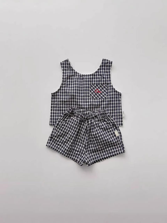 Korean-style INS summer new baby clothing plaid tank and shorts two-piece set, refreshing sleeveless T-shirt versatile set
