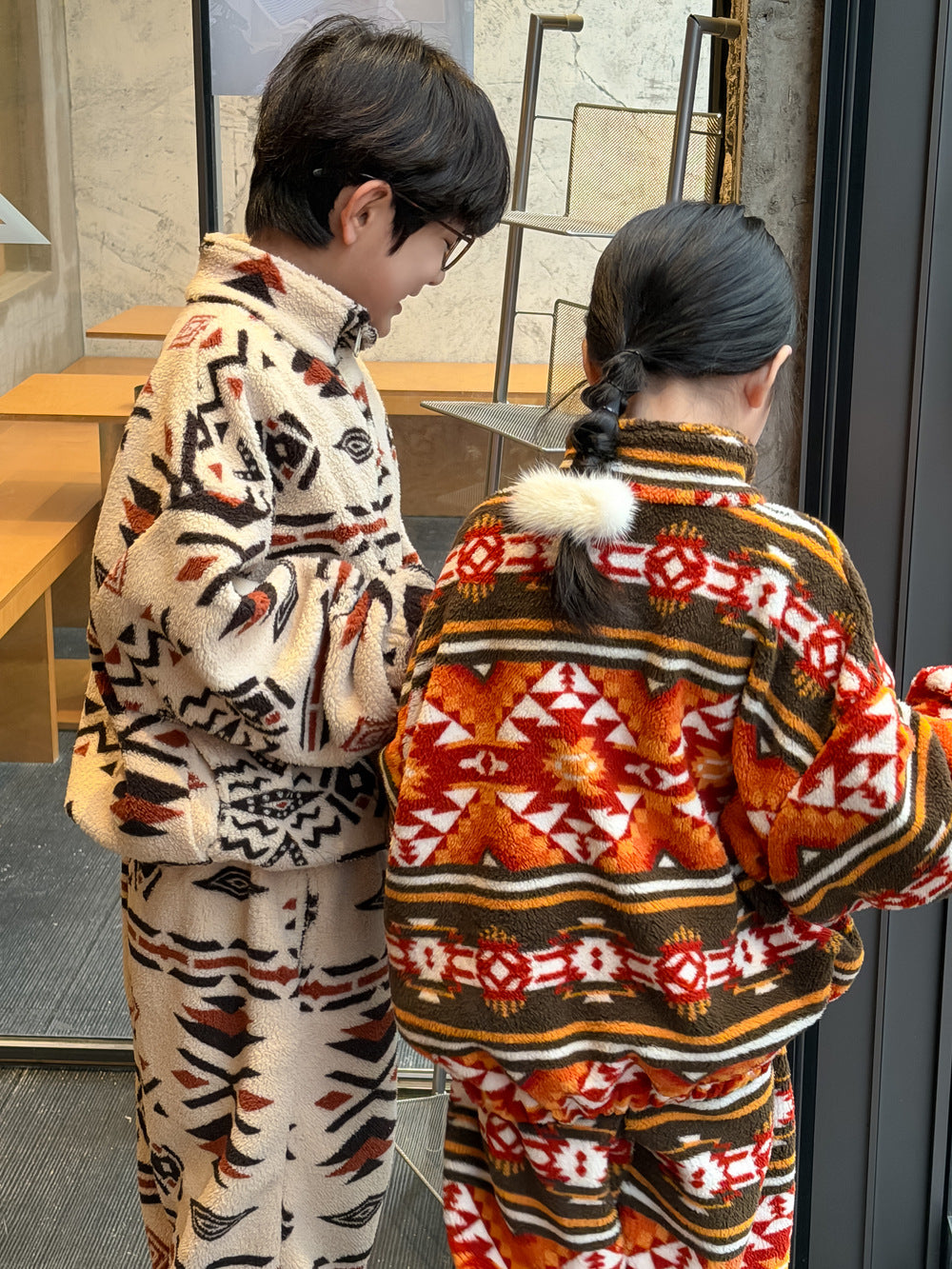 Two-piece flannel set featuring a tribal and geometric print, full zip-up, stand-up collar, and fleece. [mh0011860]