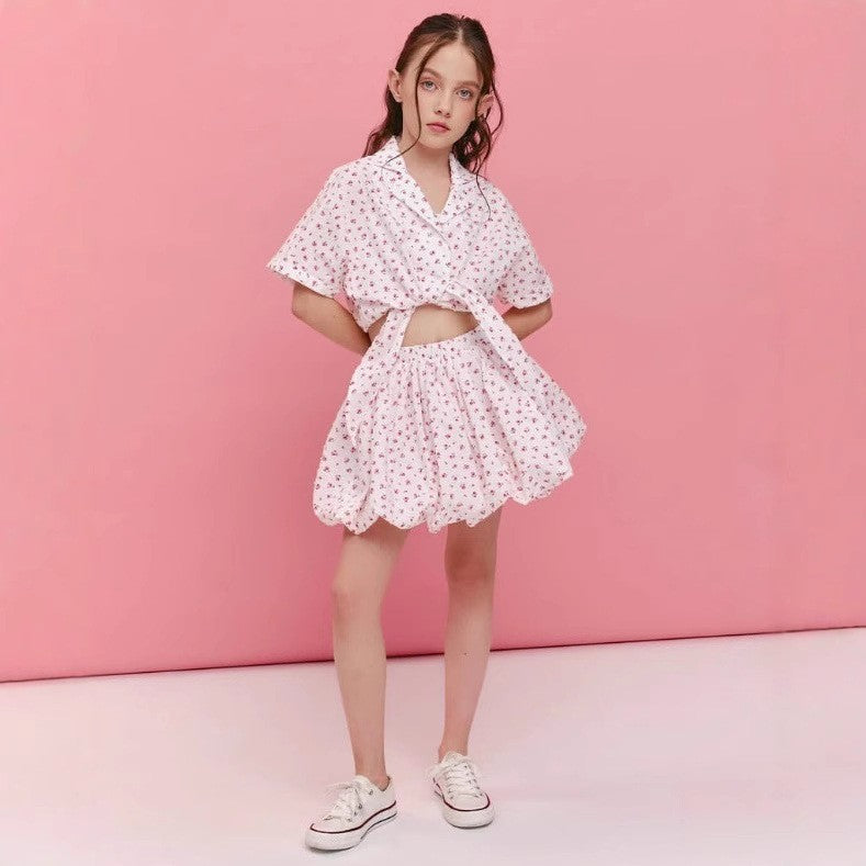 Conjunto de dos piezas para niña, camiseta de lazo de algodón americano y falda, estilo INS ruso de verano para niños, 2026, en stock【mh0013859】