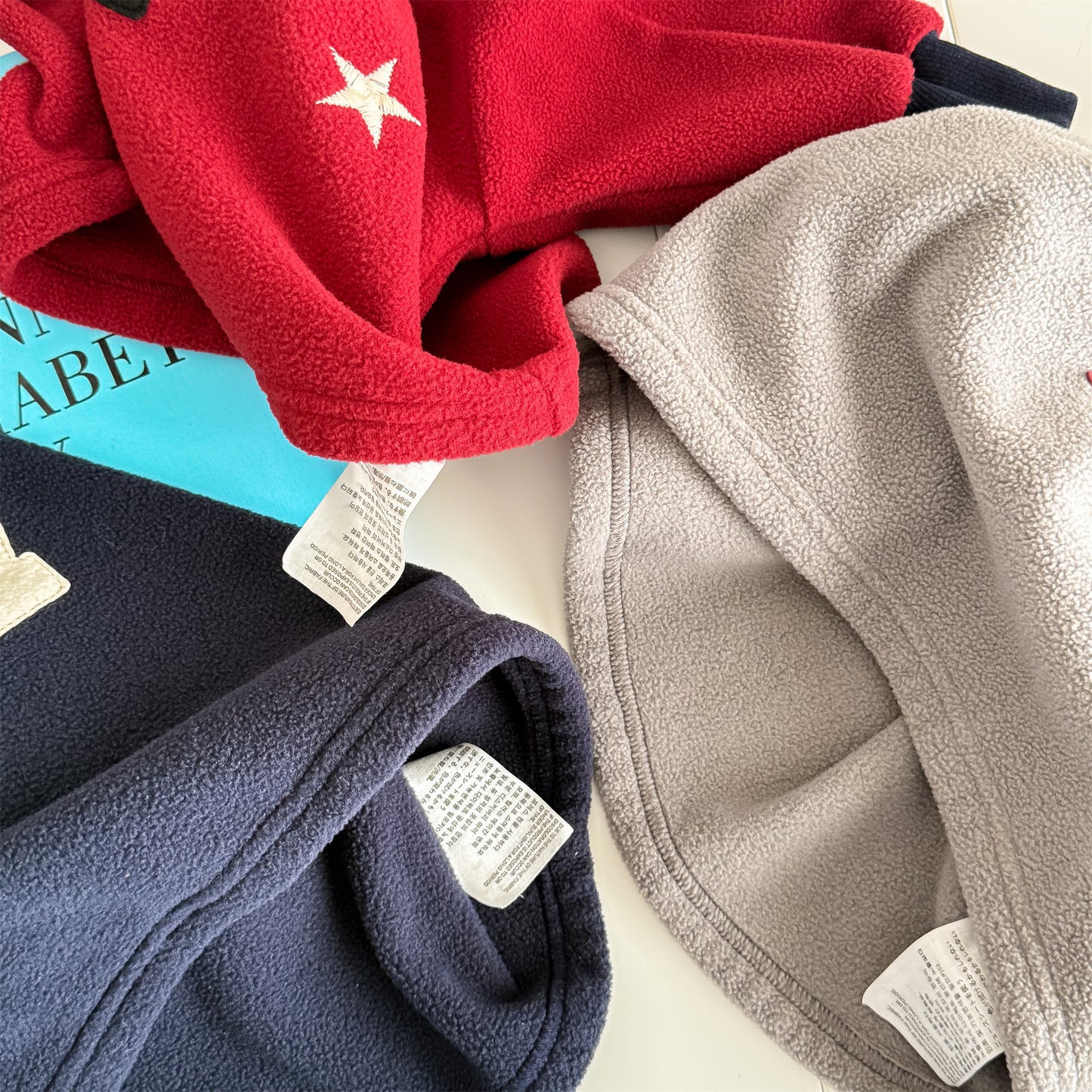 -ナンバーワッペン星柄フリーストレーナー【mh0010909】 - mamahalo shop - トレーナー・フーディ -  べビー服 - 子供服 - 男の子 - 女の子