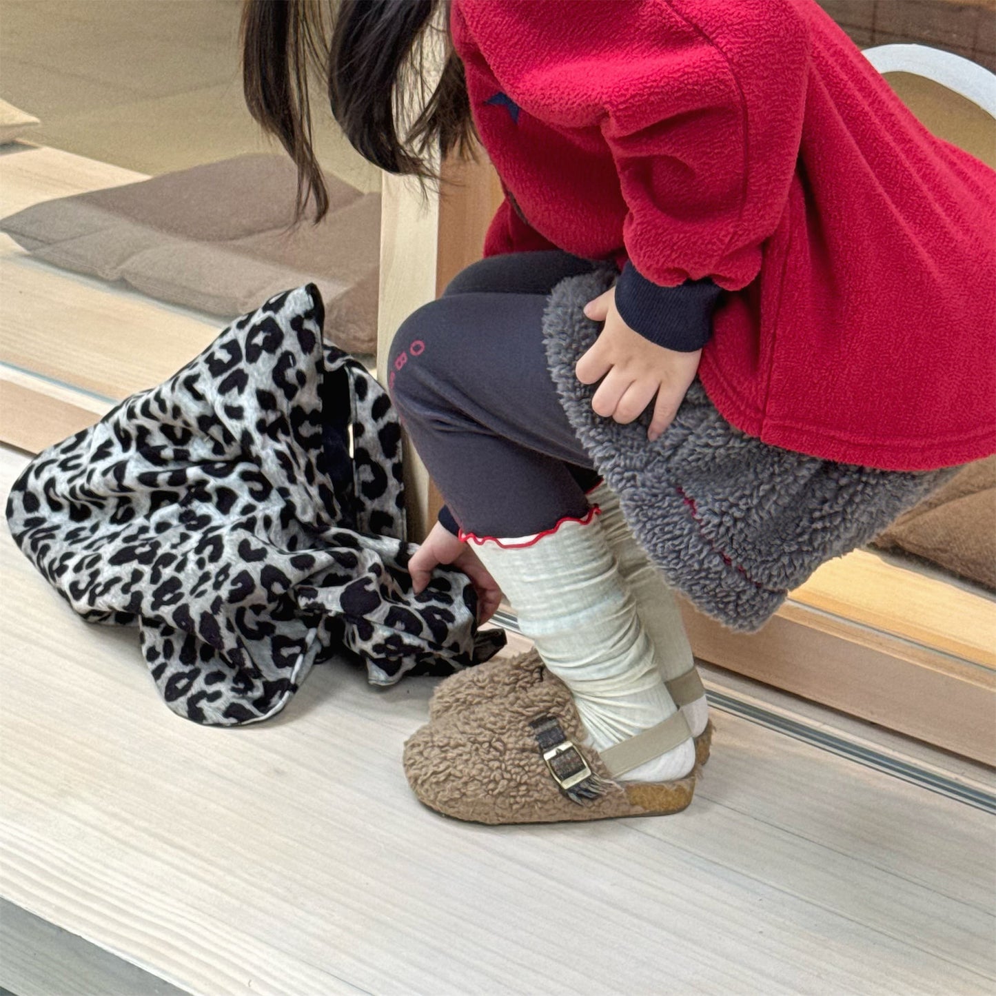 -ボアショートパンツカラーステッチもこもこあったかボトムス【mh0010910】 - mamahalo shop - ハーフパンツ・ショートパンツ -  べビー服 - 子供服 - 男の子 - 女の子