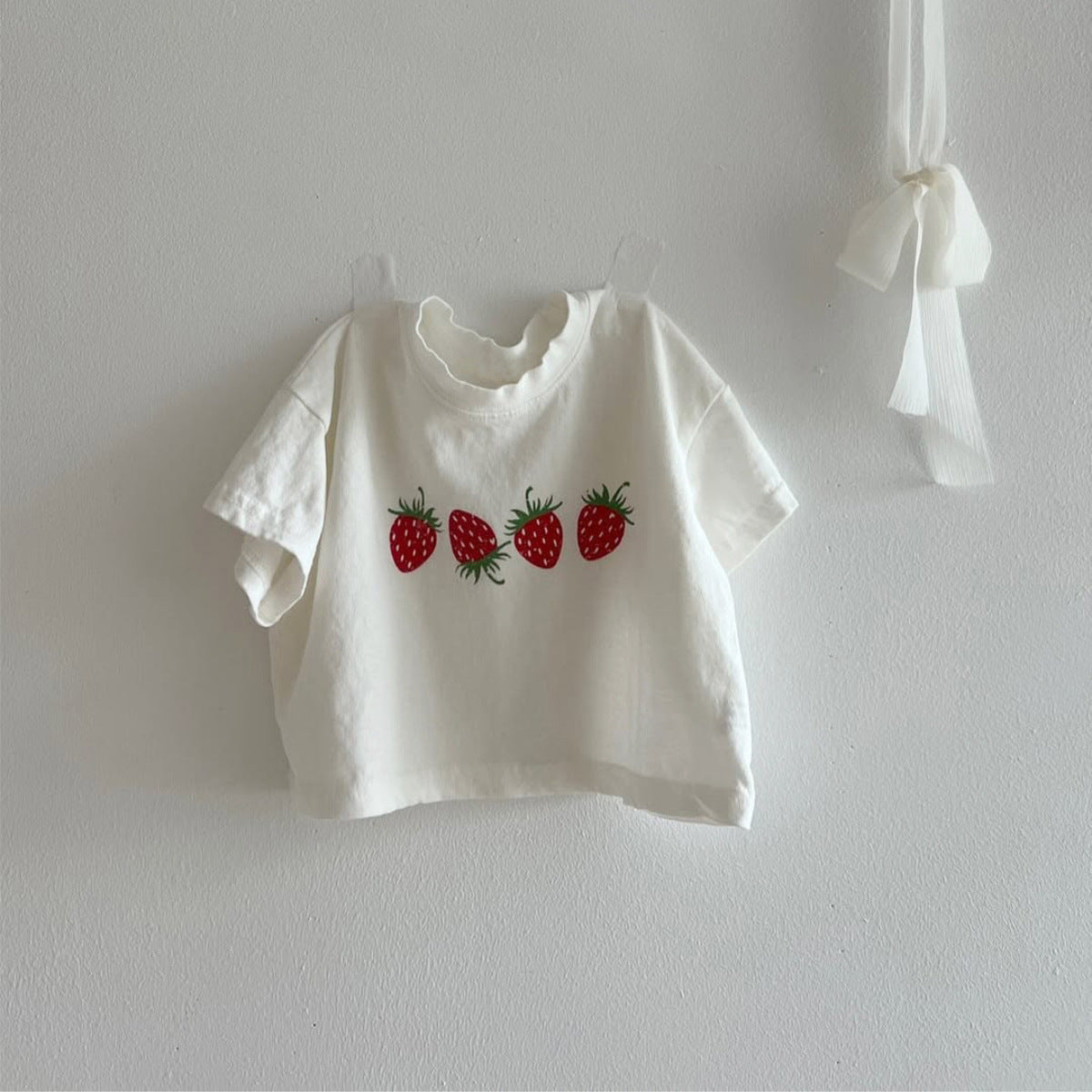 Strawberry Print Crewneck Tee ストロベリー 半袖Tシャツ【mh0013612】