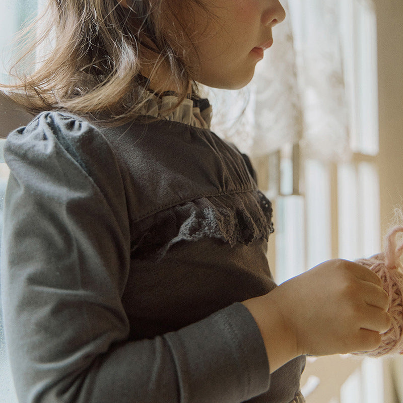 -襟元フリル長袖Tシャツ レース切り替えブラウス【mh0010832】 - mamahalo shop - 長袖Tシャツ -  べビー服 - 子供服 - 男の子 - 女の子