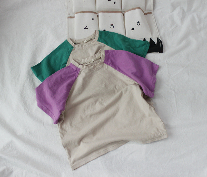 Camiseta infantil bicolor de manga corta raglán