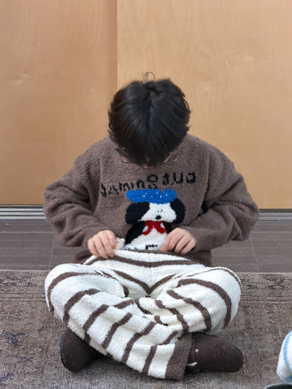 Coral fleece pajama set with dog motif, striped pants, and loungewear [mh0011872]