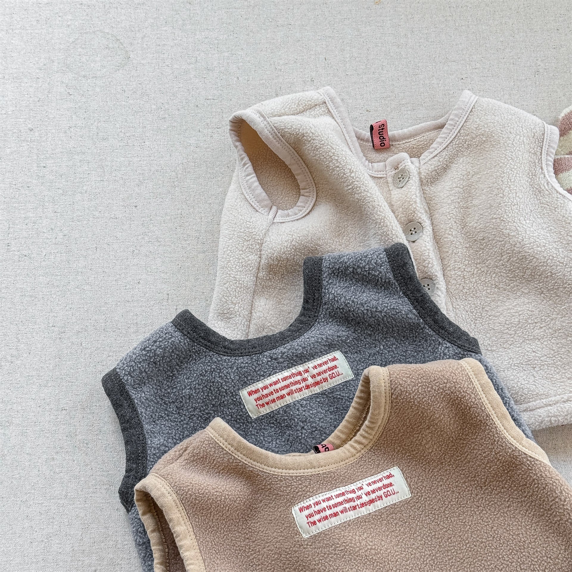 -フロントボタン付きフリースベスト【mh0010809】 - mamahalo shop - ベスト -  べビー服 - 子供服 - 男の子 - 女の子