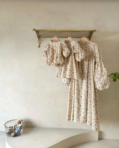 長袖ロンパース 小花柄プリント フリルスタンドカラー バブルスリーブ【mh0011851】