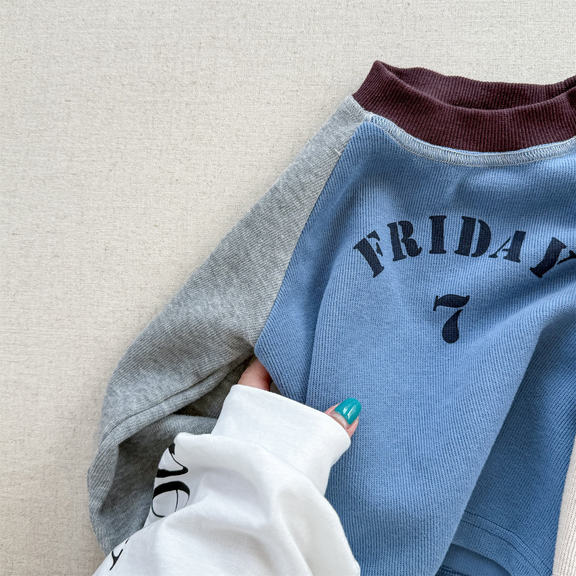 -ロゴプリント長袖スウェット ラグランTシャツ【mh0010812】 - mamahalo shop - 長袖Tシャツ -  べビー服 - 子供服 - 男の子 - 女の子