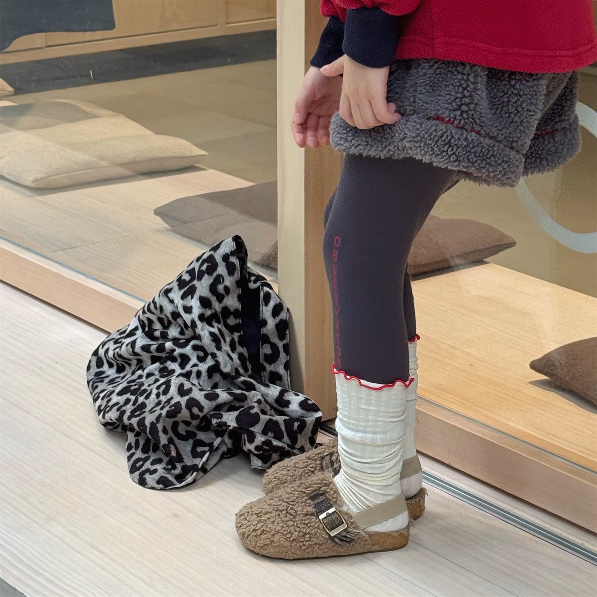 -ボアショートパンツカラーステッチもこもこあったかボトムス【mh0010910】 - mamahalo shop - ハーフパンツ・ショートパンツ -  べビー服 - 子供服 - 男の子 - 女の子