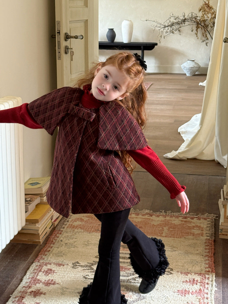 Long-sleeved mock neck cut-and-sew sweater with a ruffled high neck and bottle neck. Basic sweater [mh0011897]