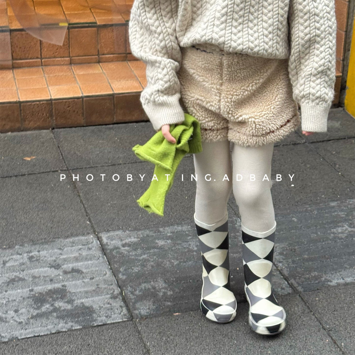 -ボアショートパンツカラーステッチもこもこあったかボトムス【mh0010910】 - mamahalo shop - ハーフパンツ・ショートパンツ -  べビー服 - 子供服 - 男の子 - 女の子