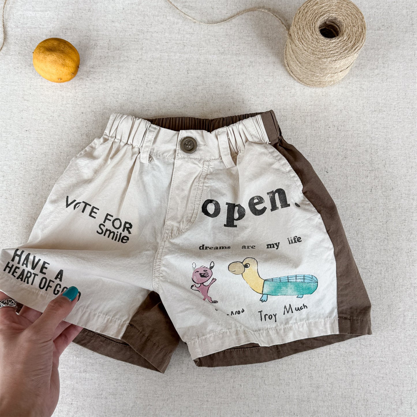 Graphic Letter Print Shorts