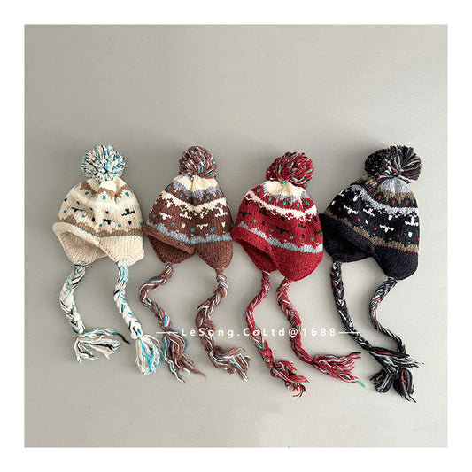 キッズ帽子 ジャカードニット ぽんぽん 耳当て付き 三つ編みコード【mh0011803】