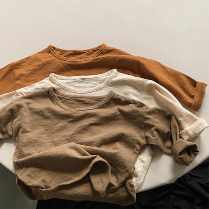 キッズ ルーズ長袖Tシャツ、キャラメルブラウンとグレージュの重ね着風